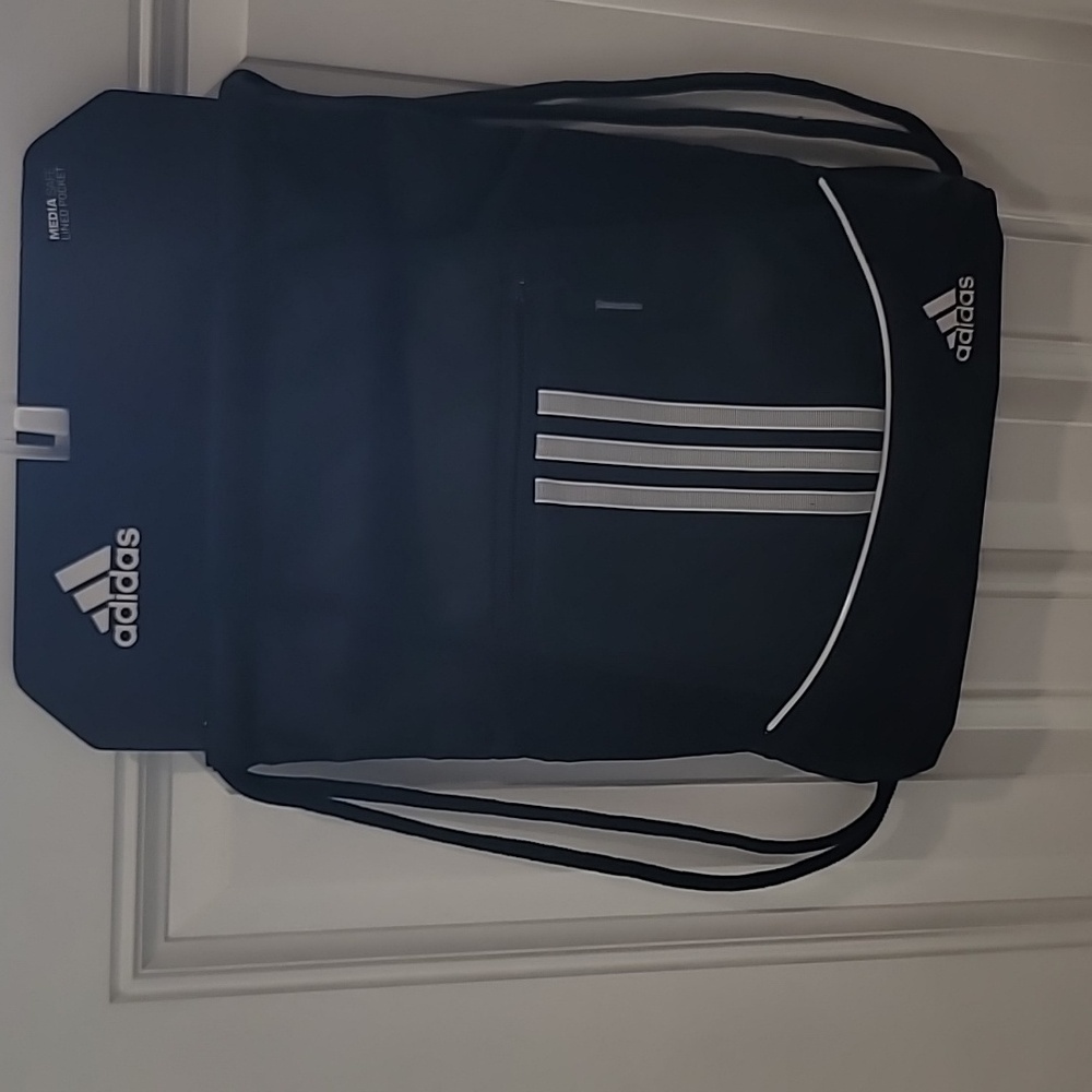 Adidas one size black.